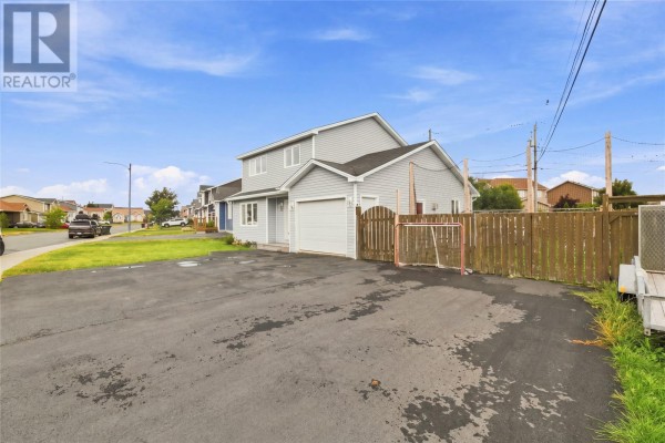 15 Camelot Crescent, Paradise, NL, photo 2