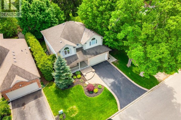 15 Carolinian Lane, Cambridge, ON, photo 2