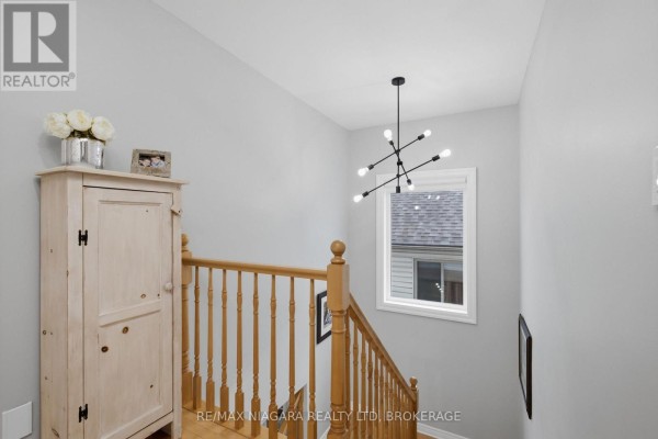 15 Cozocar Crescent, St  Catharines, ON, photo 3