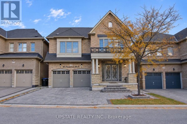 Kitchen - 15 Cranwood Circle, Brampton, ON L6Y0Y4 Photo 2