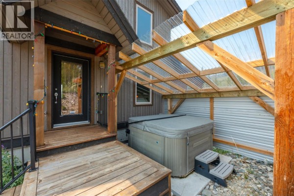 Bedroom - 15 Falcon Drive, Oliver, BC  Photo 4