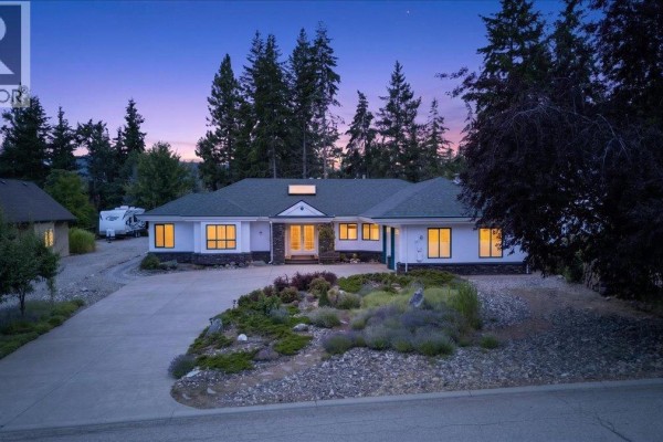 Bedroom - 15 Farchant Way Lot# 18, Vernon, BC V1T6M1 Photo 4