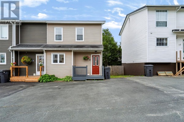 15 Farrell Drive, Mount Pearl, NL, photo 2