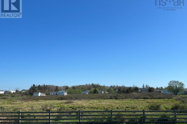 15 Ford Avenue, Yarmouth, NS, photo 2