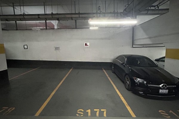 15 Fort York Boulevard, Toronto, ON M5V3Y4 Photo 3
