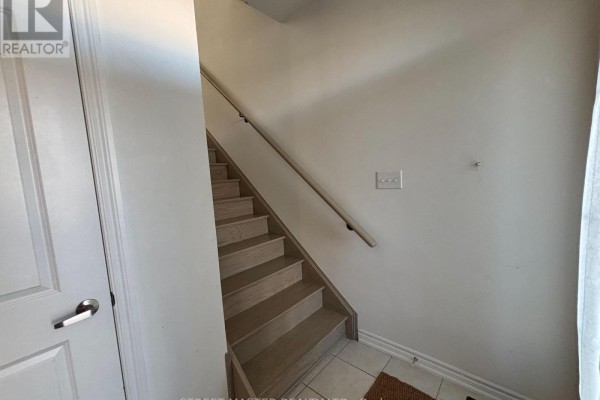 Eating area - 15 Gilford Street, Brampton, ON L6X5R6 Photo 2