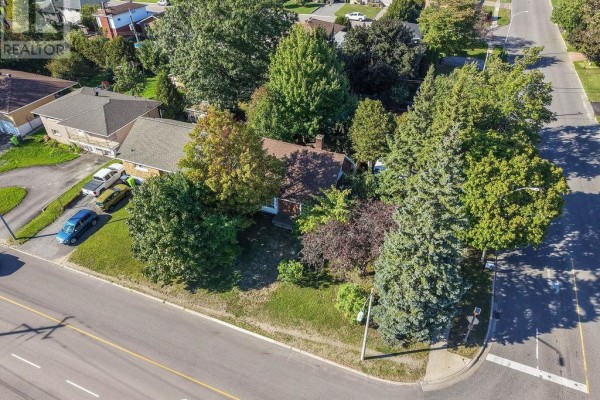 15 Grand Blvd, Sault Ste  Marie