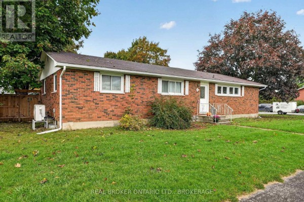 15 Gray Avenue, South Stormont, ON K0C1P0 Photo 2
