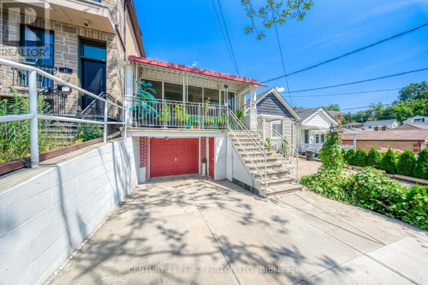 15 Haverson Boulevard, Toronto, ON, photo 2