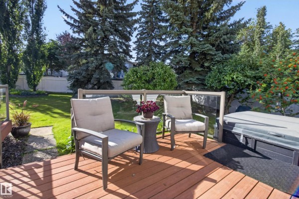 Kitchen - 15 Hickory Cr, Sherwood Park, AB T8A5E9 Photo 3