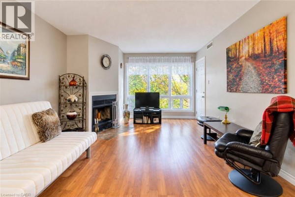 Kitchen - 15 Hofstetter Avenue Unit# 306, Kitchener, ON N2A3Z7 Photo 4