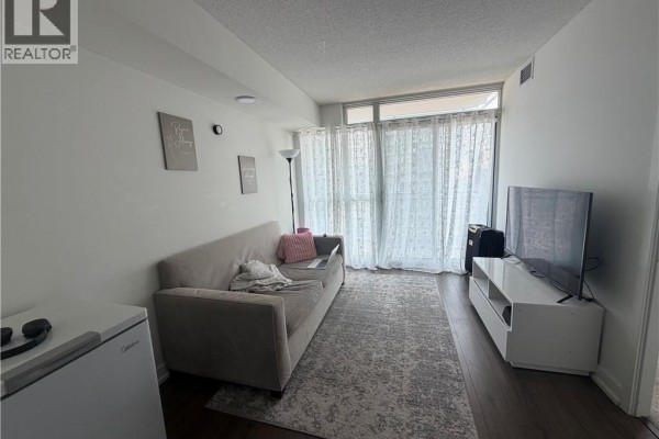 Living room - 15 Iceboat Terrace Unit# 2203, Toronto, ON M5V4A5 Photo 5