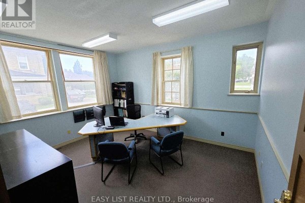15 John Street E, South Huron, ON N0M1S7 Photo 4