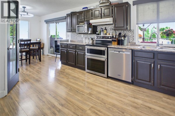 Laundry room - 15 Kelso Crescent, Kamloops, BC V2C5A1 Photo 4