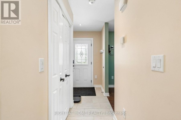 Bedroom - 15 King Street, Fort Erie, ON L2A3Z3 Photo 5