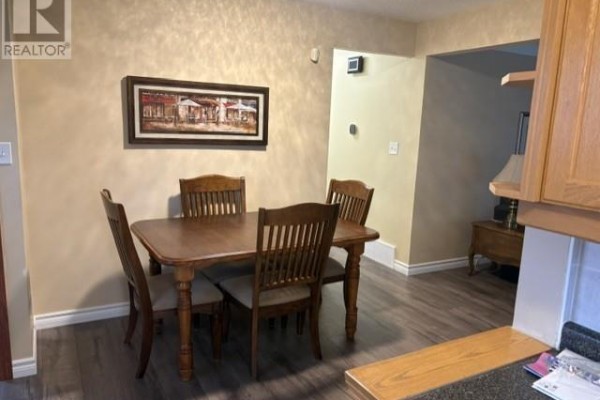 Living room - 15 Kitchener Rd, Sault Ste  Marie, ON P6B4R1 Photo 3