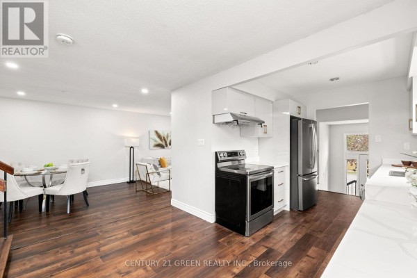 Bedroom - 15 Lady Stewart Boulevard, Brampton, ON L6S3Y2 Photo 5