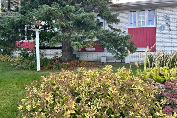 Primary Bedroom - 15 Lasalle Avenue, Kapuskasing, ON P5N2R8 Photo 4