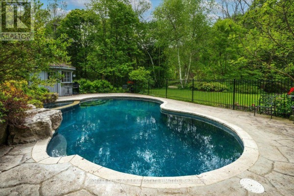 15 Laskay Lane, King, ON, photo 2