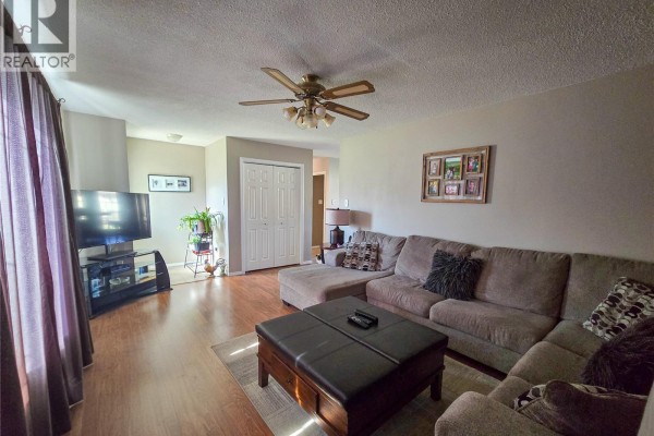 4pc Bathroom - 15 Mackenzie Drive, Yorkton, SK S3N3M6 Photo 3