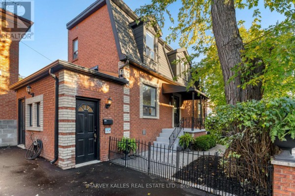 15 Markham Street, Toronto