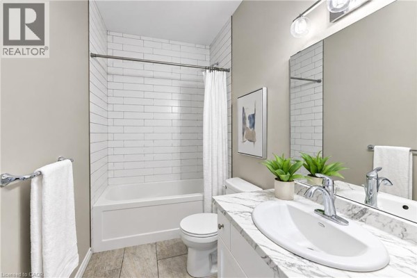 4pc Bathroom - 15 Matheson Crescent, Innerkip, ON N0J1M0 Photo 5