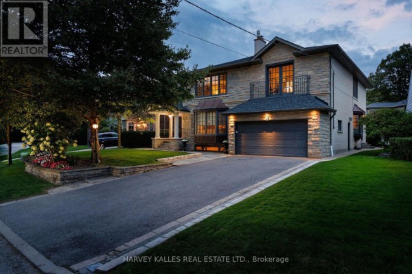 15 Moorehill Drive, Toronto, ON, photo 2