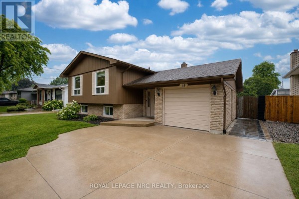 15 Nickel Street, St  Catharines, ON, photo 2
