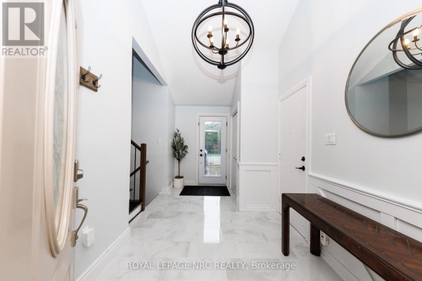 15 Nickel Street, St  Catharines, ON, photo 3