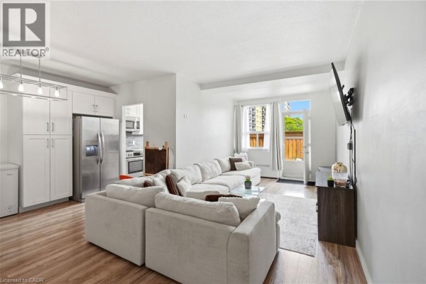 15 Nicklaus Drive Unit# 17, Hamilton, ON, photo 2