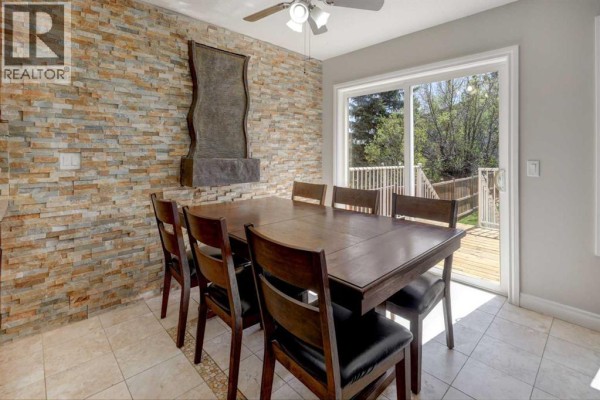 Kitchen - 15 Parklane Drive, Strathmore, AB T1P1C2 Photo 3