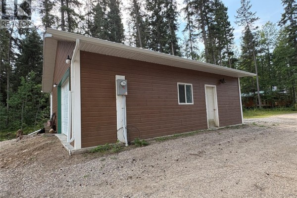 15 Pickerel Bay, Delaronde Lake, SK S0J0E0 Photo 3