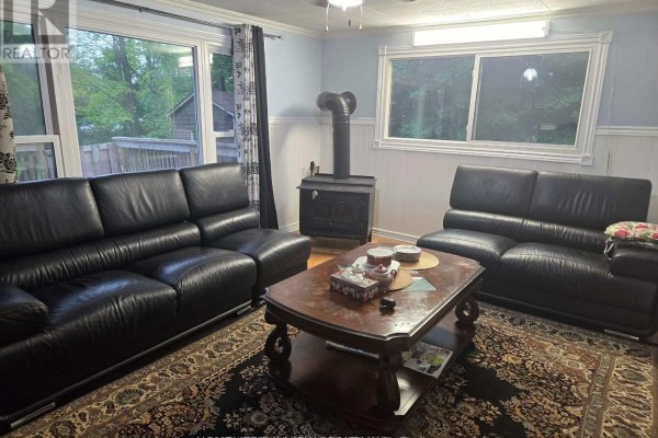 15 Poplar Crescent, Oro Medonte, ON, photo 2