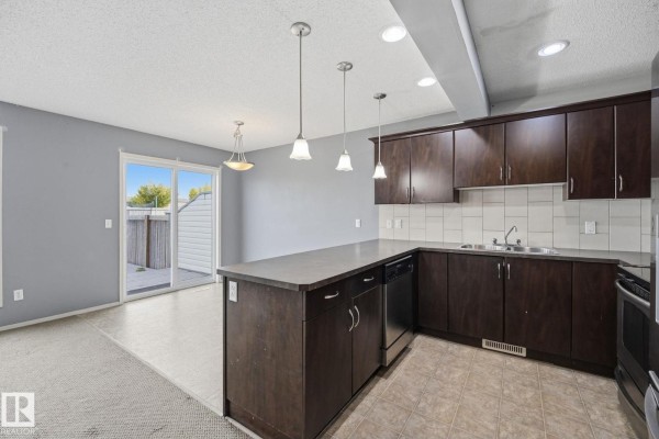 Bedroom 2 - 15 Red Canyon Wy, Fort Saskatchewan, AB T8L0E7 Photo 5