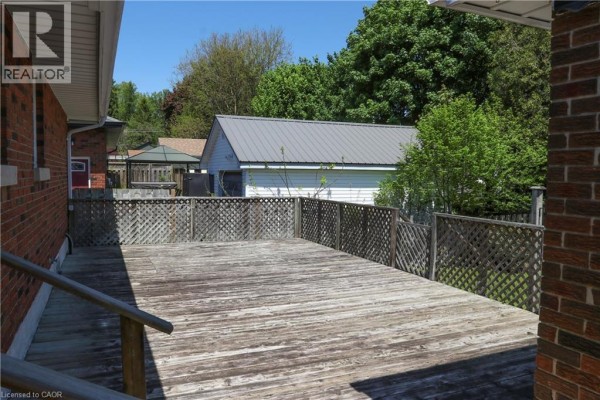 15 Richard Avenue, Simcoe, ON, photo 2