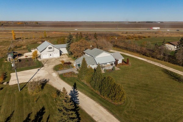 Hobby room - 15 Robin Road, Lorette, MB R0A0Y0 Photo 5