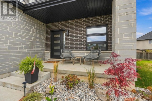 4pc Bathroom - 15 Saint Anthony Place, Hamilton, ON L9C0E4 Photo 2