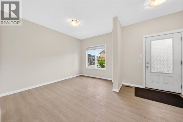 Dining room - 15 Savanna Parade, Calgary, AB T3J0V7 Photo 5