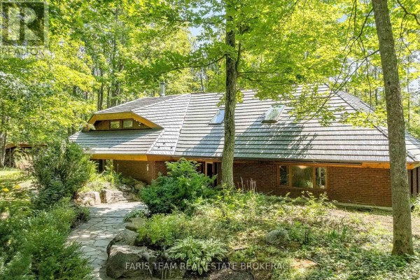 15 Scottdale Drive, Oro Medonte, ON, photo 3