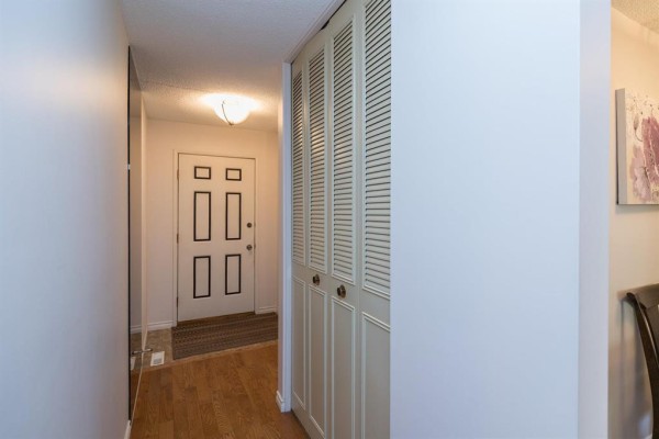 Bedroom - 15 Shields Street, Winnipeg, MB R2C4C9 Photo 5