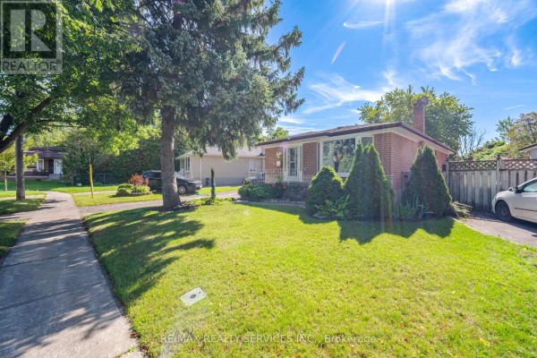 Bedroom 2 - 15 Shoreview Drive, Toronto, ON M1E3R1 Photo 5