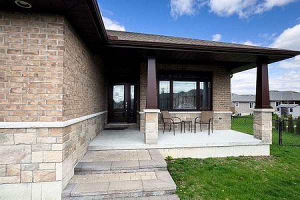 15 Spartan Court, Quinte West, ON K8V5P4 Photo 2