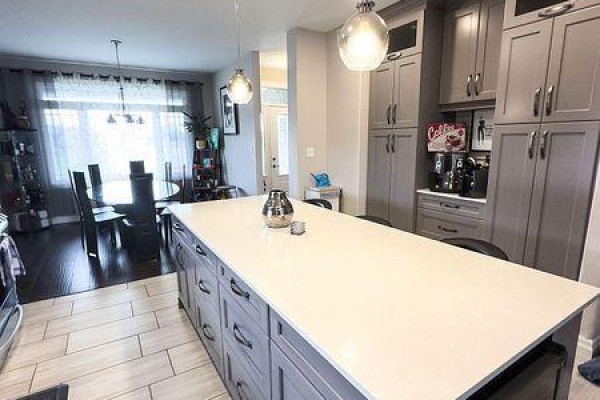 15 Spartan Court, Quinte West, ON K8V5P4 Photo 3