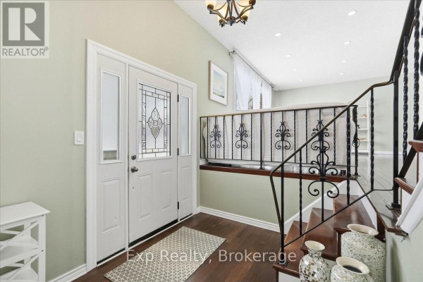 Kitchen - 15 Thorncliffe Drive, Belleville, ON K8P4L3 Photo 4
