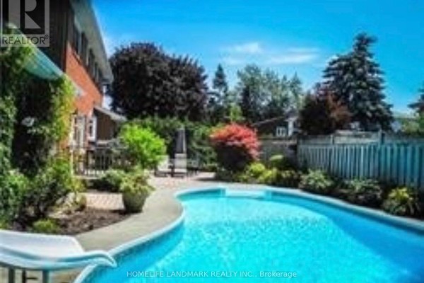 15 Tofino Crescent, Toronto, ON, photo 2