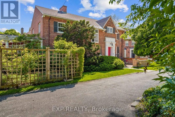 15 Trafalgar Street, St  Catharines, ON, photo 3