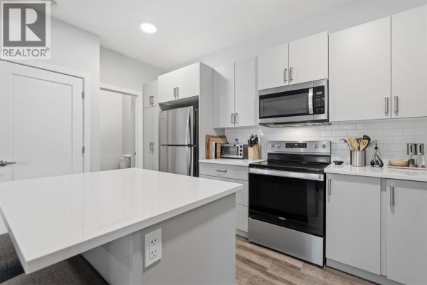 Living room - 15 Tuscany Summit Square Nw, Calgary, AB T3L0G1 Photo 5