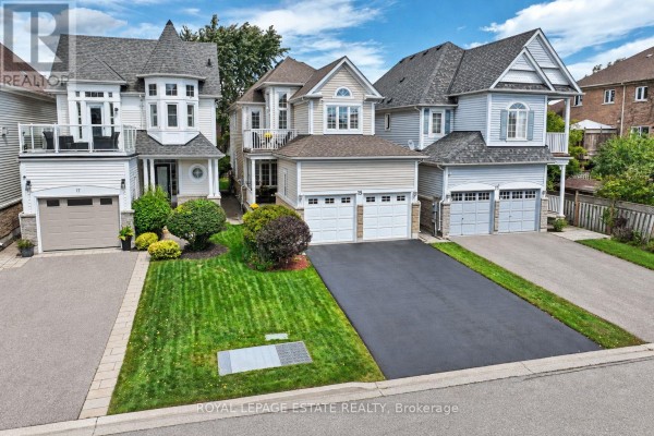 15 Waterbridge Way, Toronto, ON, photo 2