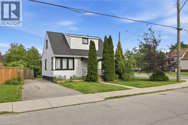 15 West 1st Street, Hamilton, ON, photo 3