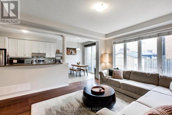 Kitchen - 15 Whiterose Lane, Whitchurch Stouffville, ON L4A0Z7 Photo 2